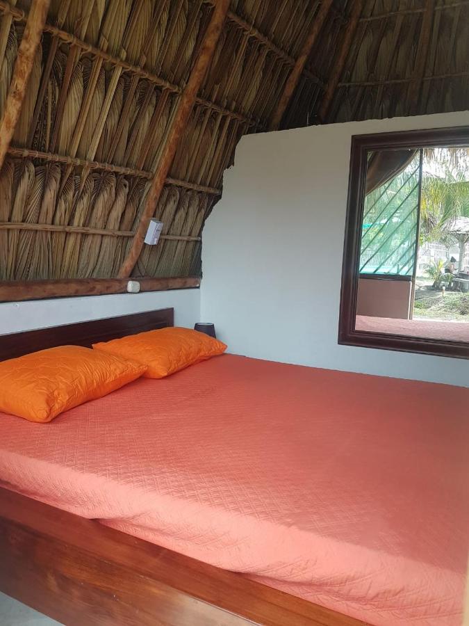 Bed and Breakfast Mi Casa En La Playa Эскуинтла Экстерьер фото