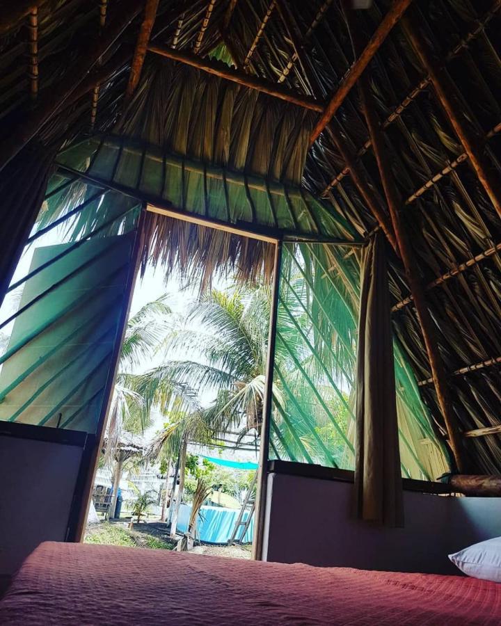 Bed and Breakfast Mi Casa En La Playa Эскуинтла Экстерьер фото